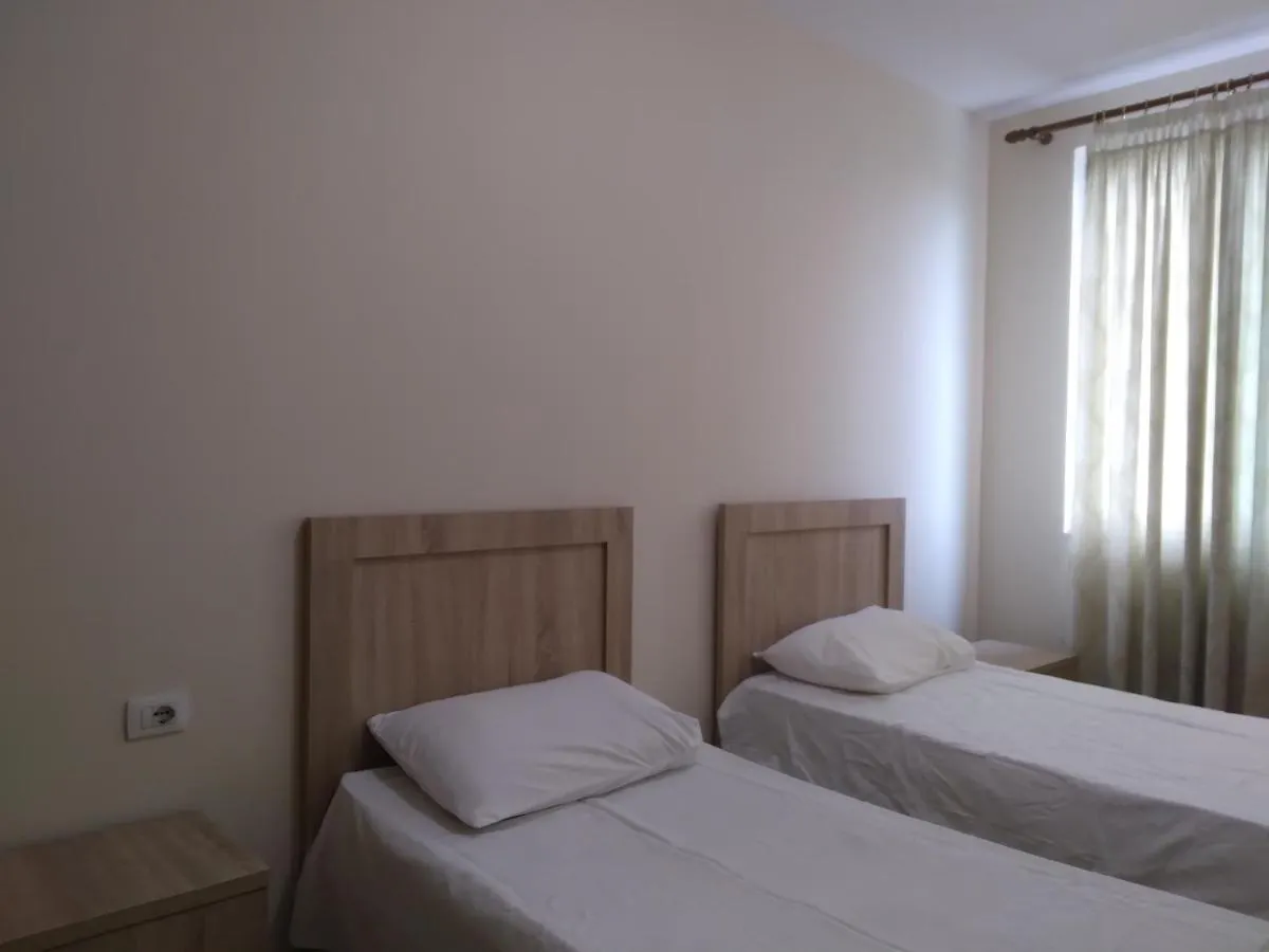 Bajovah Apartments & Restaurant Tirana