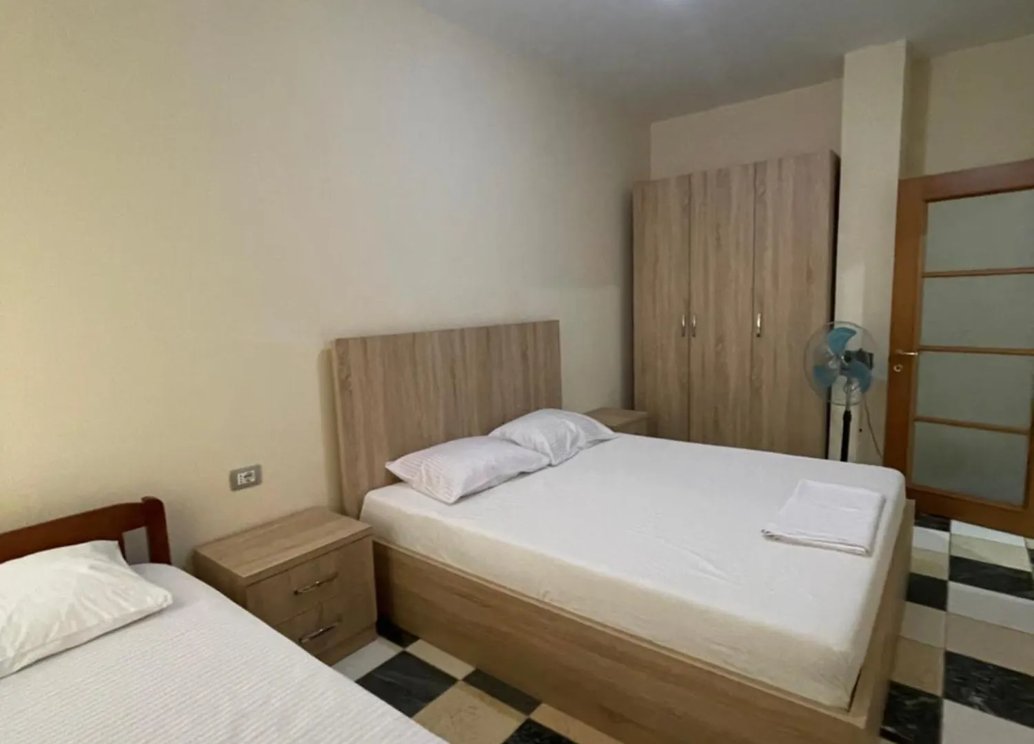 Bajovah Apartments & Restaurant Tirana
