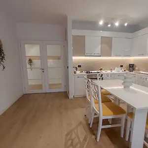 Apartment Boho Style In Center Of, Tirana