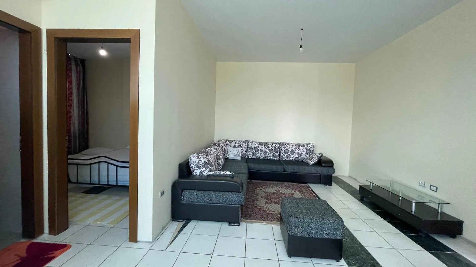 Bajovah Apartments & Restaurant Tirana